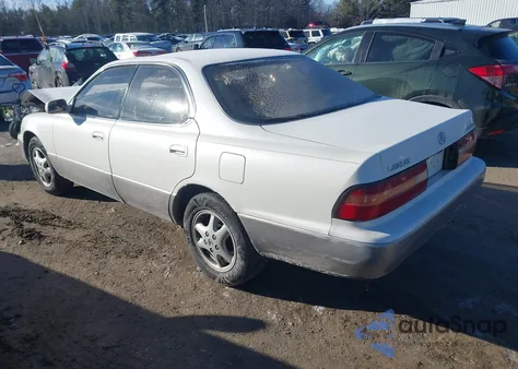 1995 Lexus Es 300 z USA, uszkodzony, nr VIN JT8GK13T5S0118485